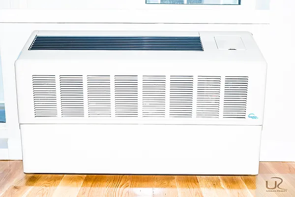 Rented by Urban Realty NYC | media 35