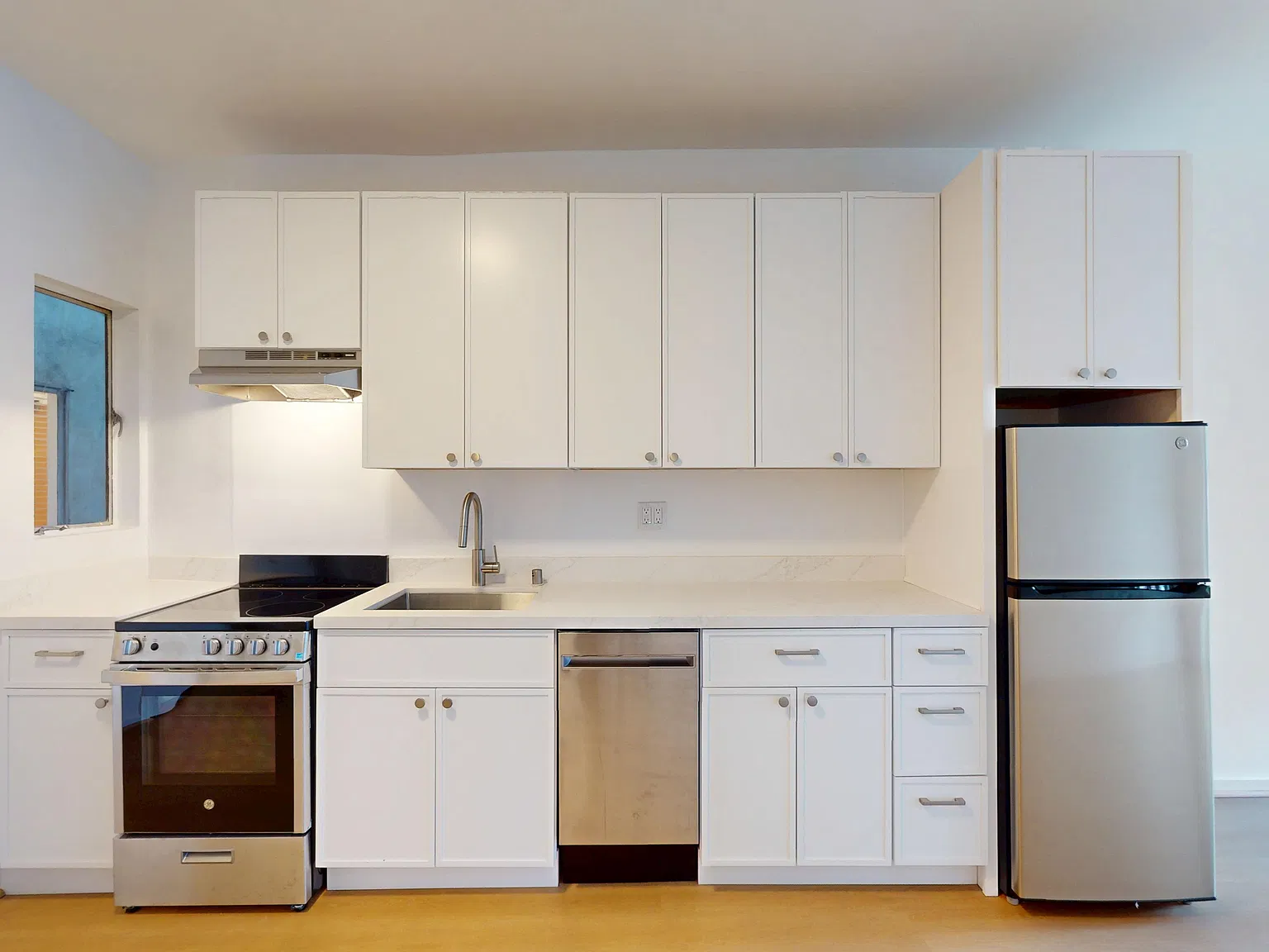 Inviting 1BR in Vibrant Nob Hill — Photo 4