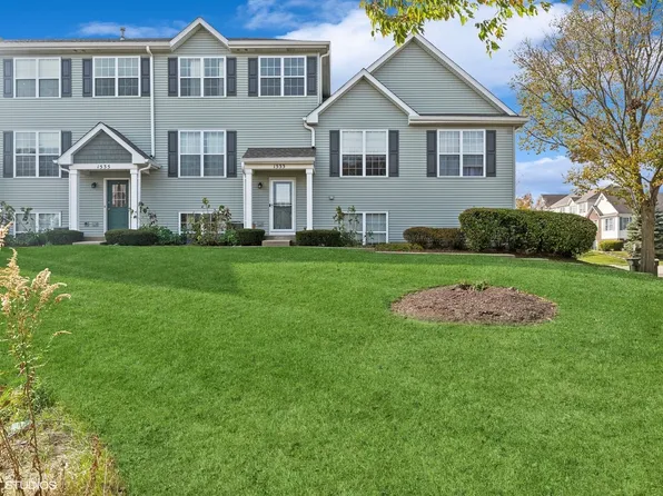 1533 W Turtle Creek Ln, Round Lake, IL 60073