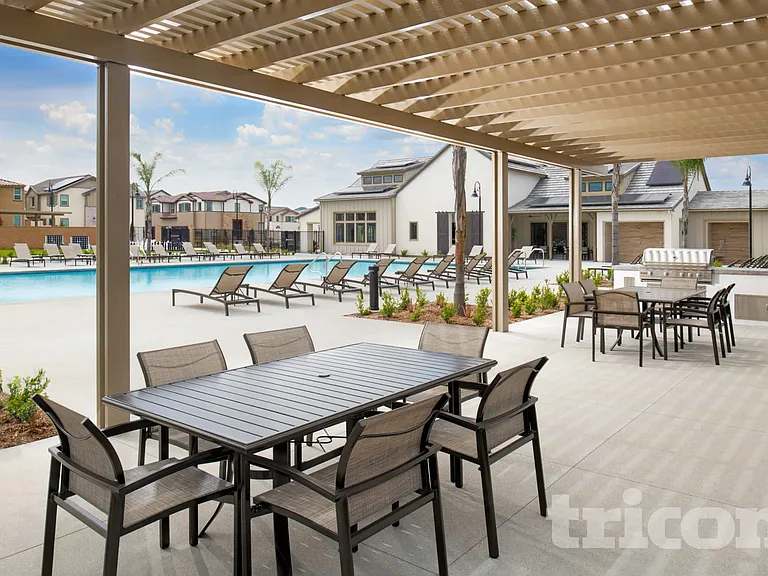 28207 Luther Dr — Photo 20