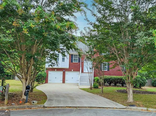 151 Collins Run Ln, Dallas, GA 30157