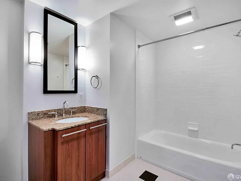 50 Lansing St #305 — Photo 9