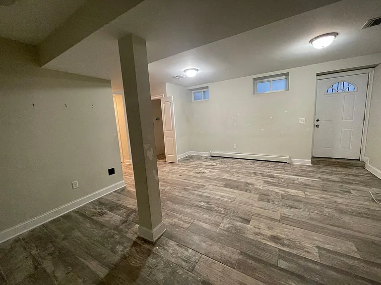 31 Wiltshire Ln #1 — Photo 16
