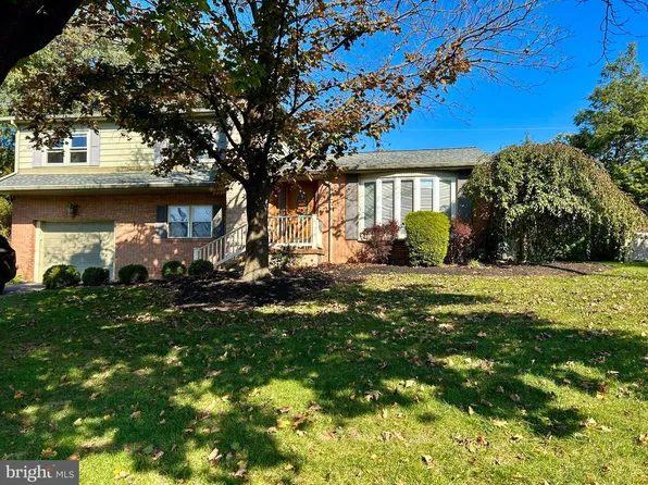 540 Cockley Rd, Harrisburg, PA 17111