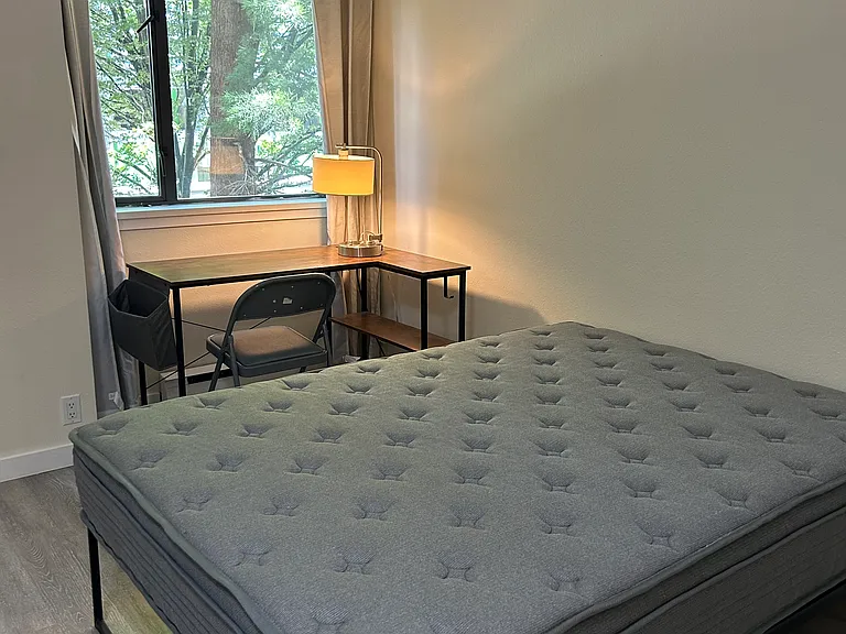 1630 Quadra St #306 — Photo 12