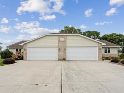 498 Ridgeway Ct, Brillion, WI, 54110