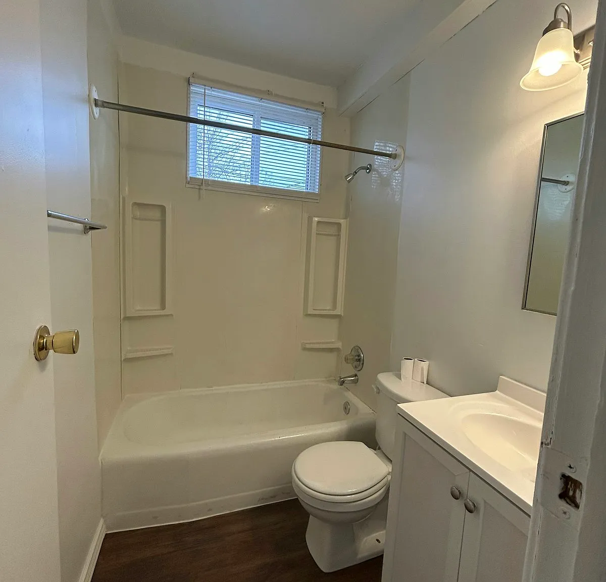 730 West 25th Street, Unit C — Photo 2