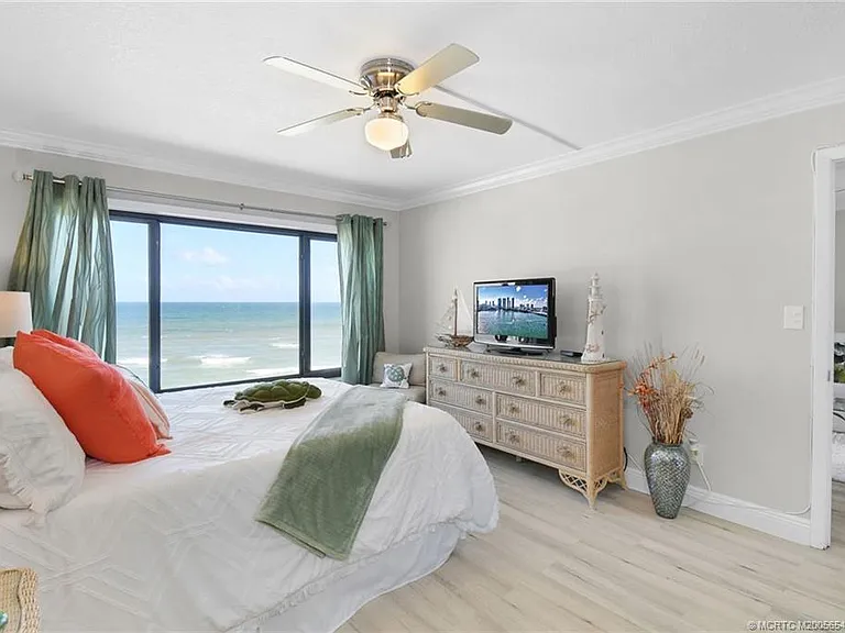10310 S Ocean Dr #504 — Photo 22