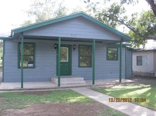 520 Fort Clark Rd, Uvalde, TX 78801