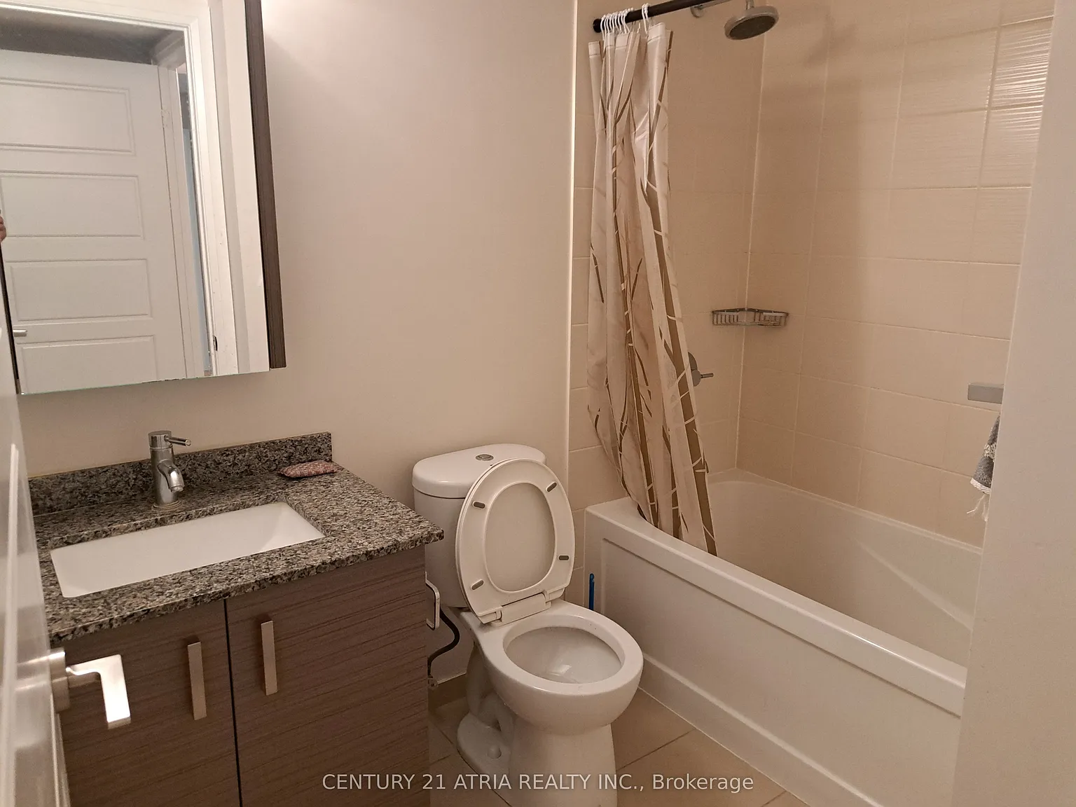 2 bed, $2,680 — Photo 4