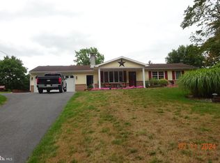 18 Byers Rd, Shippensburg, PA 17257