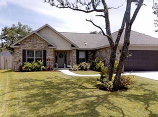 8462 Holley Hills Cir, Navarre, FL 32566