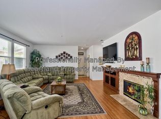 10810 Sima Ct, Santee, CA 92071