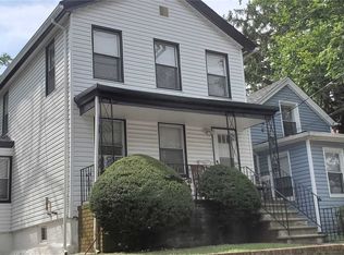 150-24 12th Ave, Whitestone, NY 11357