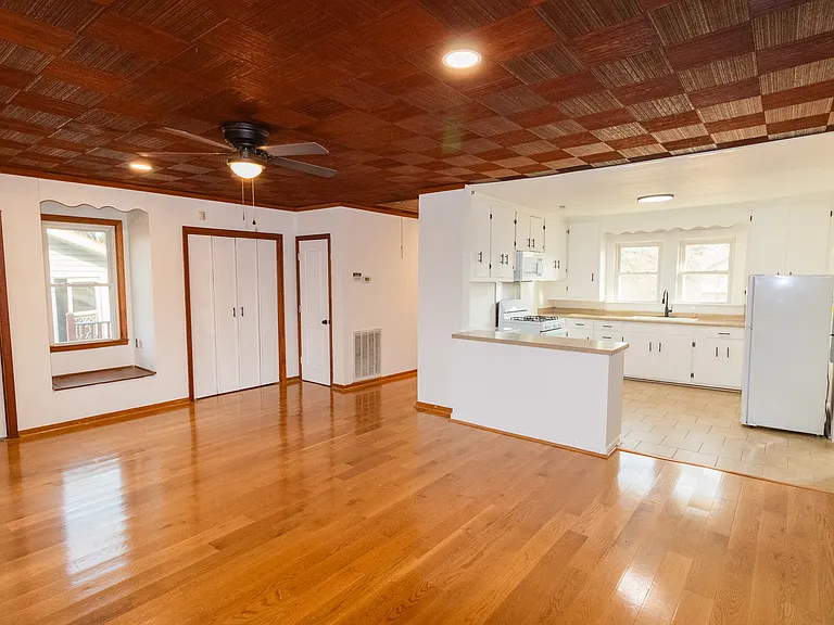 3367 Rocky Ford Rd — Photo 8