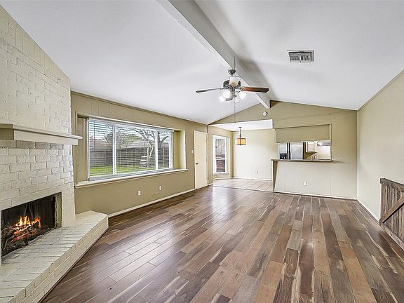 4th image of 5347 Lincoln Green Drive