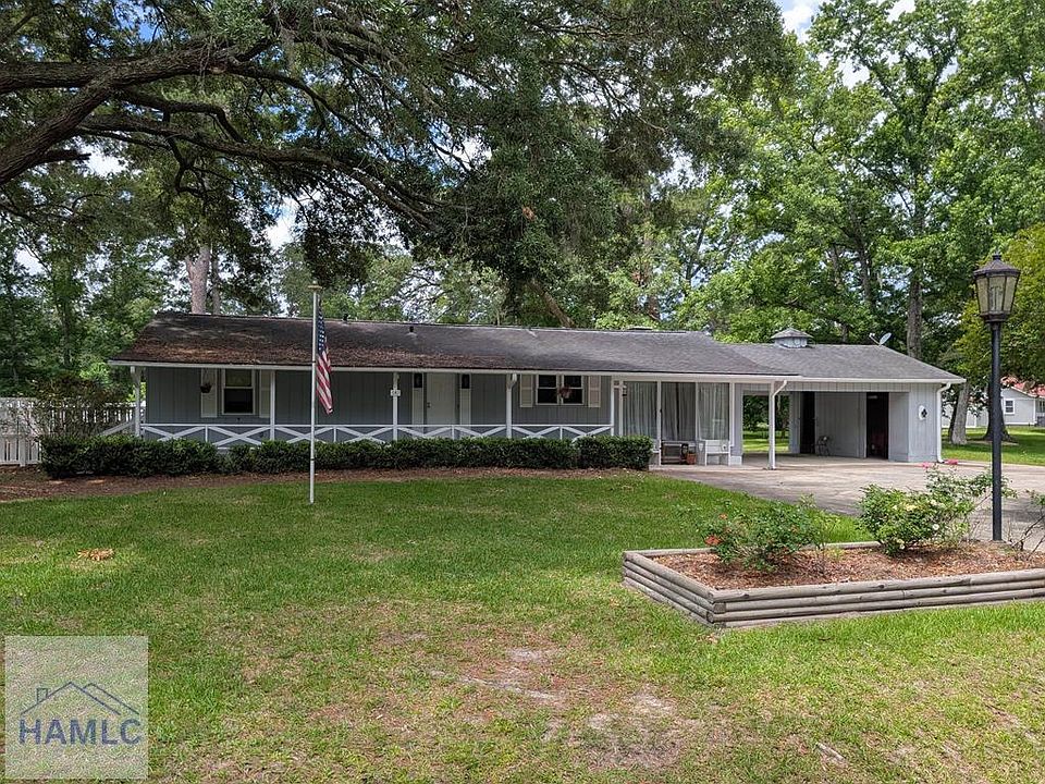1st image of 642 Island Dr