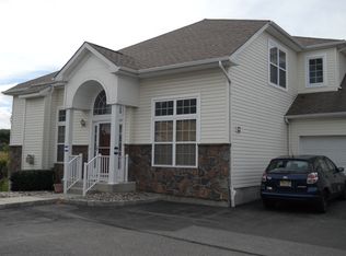 5804 Schindler Dr S, Monmouth Junction, NJ 08852