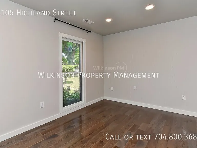 2105 Highland St — Photo 14