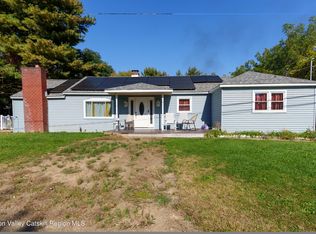 1566 S Old Post Road, Castleton, NY 12033