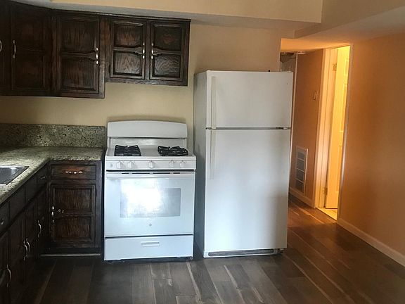 3rd image of 297 Norway Ave