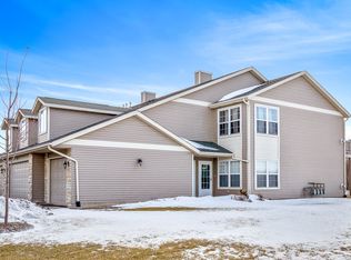 900 Kelly Ln #900, Sycamore, IL 60178