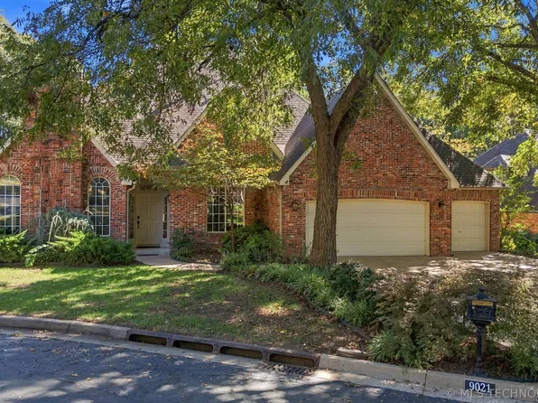 9021 S Maplewood Ave, Tulsa, OK 74137