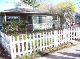 1054 24th St NE, Salem, OR 97301