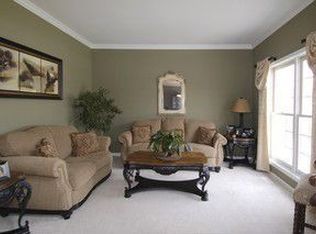 S420 Ellithorp Ln, Geneva, IL 60134