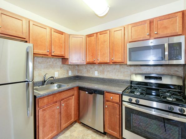 2633-2645 Naylor Rd SE #2639-0T1