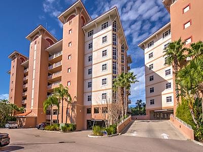 2nd image of 12033 Gandy Blvd N APT 134