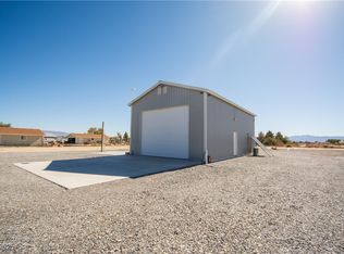 2721 McMurray Dr, Pahrump, NV 89060