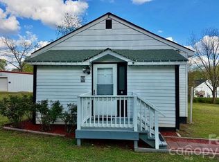 405 S 12th St, Bessemer City, NC 28016
