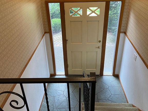 Landing and stairs