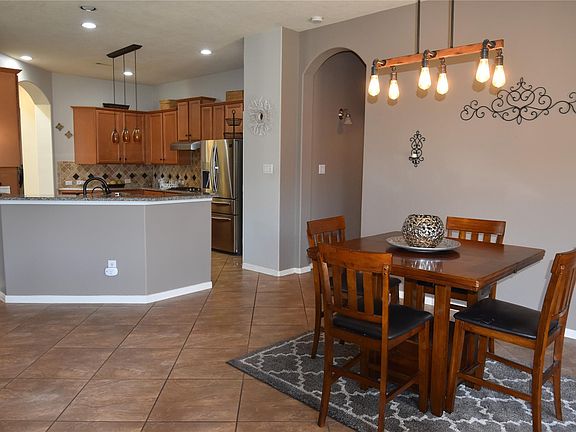 5th image of 2603 Briar Rose Court