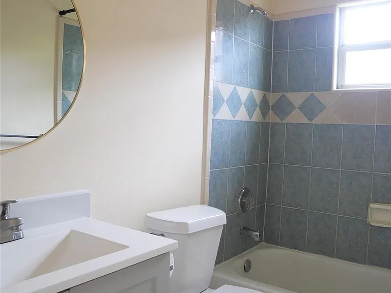 6603 Schambray St — Photo 37