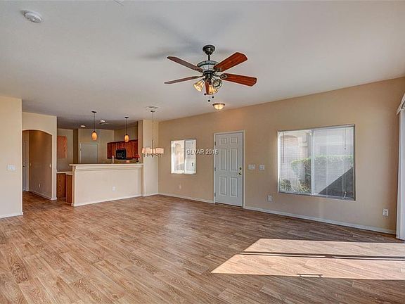 4th image of 6417 Stone Dry Ave Unit 103