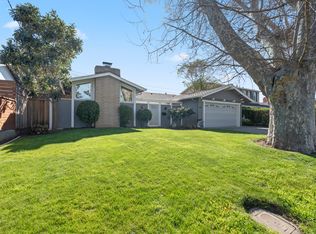 880 Hollenbeck Ave, Sunnyvale, CA 94087