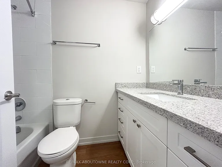 82 Millside Dr #105 — Photo 15