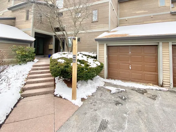 54 East Redrock Drive #104, Burlington, VT 05401