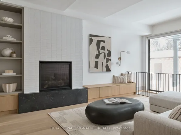 82 Gough Ave, Toronto, ON M4K 3N8