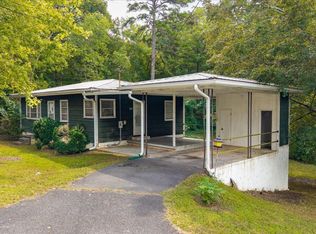 810 Weeks Dr NE, Cleveland, TN 37312