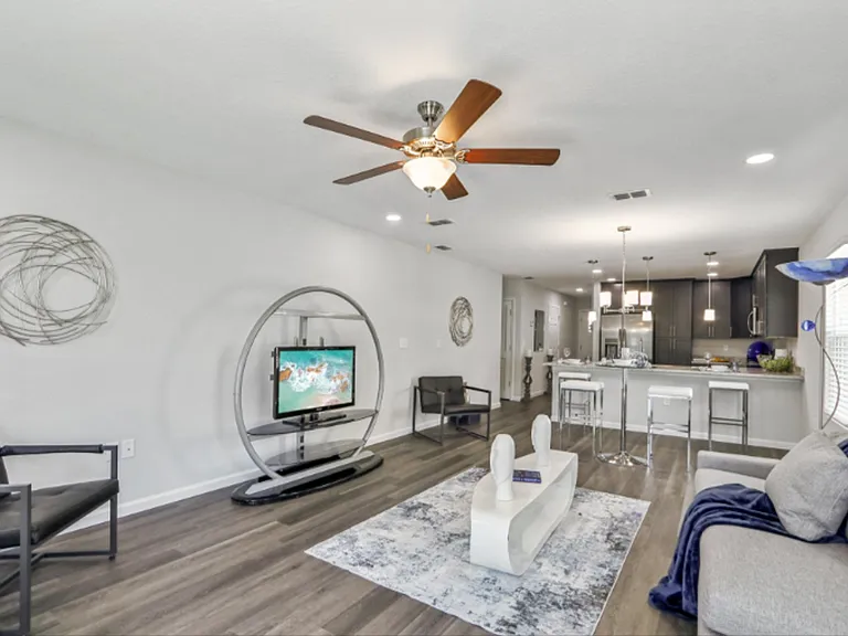 Cedar Creek Estates — Photo 8