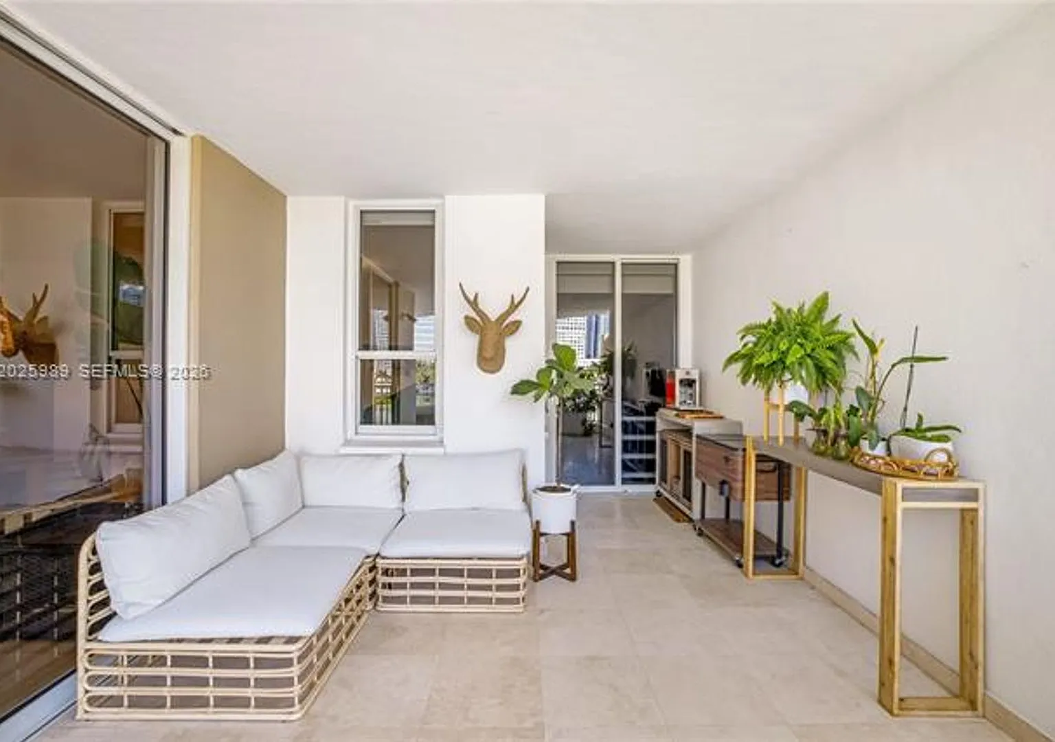 701 Brickell Key Blvd cu-512, Miami, FL 33131 — Photo 1