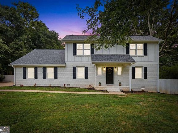 2nd image of 5139 Merry Ln