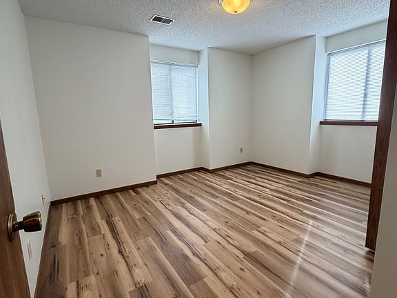 2nd image of 56 Amhurst St #9