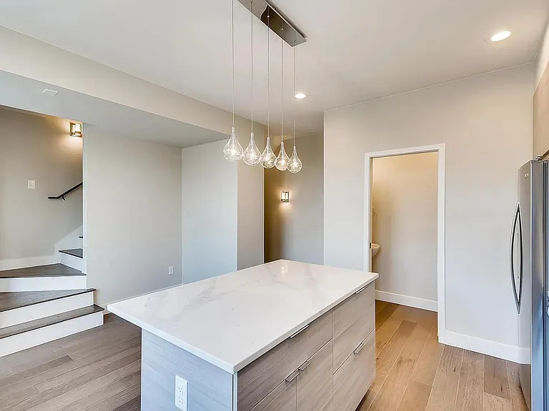 3155 N Saint Paul St — Photo 3
