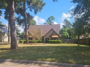 12114 Hawthorne Dr, Montgomery, TX 77356