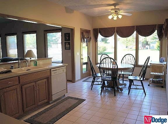 5th image of 5015 N 135th Ave
