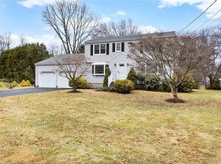 15 Lull Water Rd, Trumbull, CT 06611